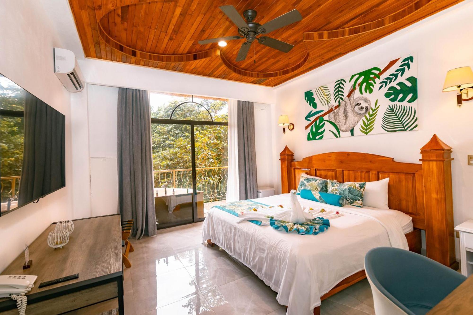 Hotel San Bada Resort & Spa Manuel Antonio Exterior foto